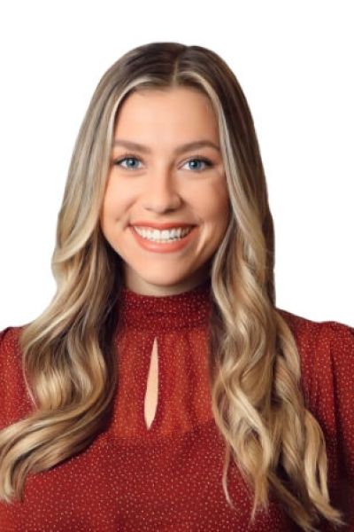 hannah elmore headshot